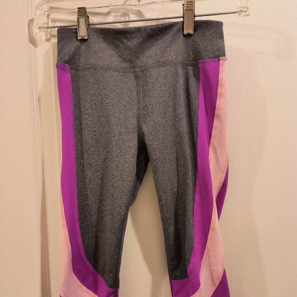 DSG Girls' Heather Side Blocked Capris (Size S, 8-9)